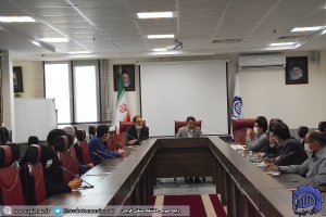 جلسه هیات رئیسه محترم دانشگاه با مدیران حوزه های مختلف دانشگاه