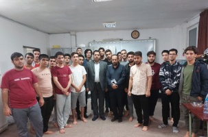 حضور معاونت محترم دانشجویی و فرهنگی و مدیر محترم دانشجویی در جمع دانشجویان خوابگاهی