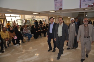 بازدید ریاست دانشگاه صنعتی قوچان از فرایند ثبت‌نام حضوری دانشجویان جدیدالورود