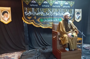 برگزاری مراسم قرائت زیارت عاشورا به مناسبت شهادت حضرت فاطمه زهرا (س) در دانشگاه صنعتی قوچان