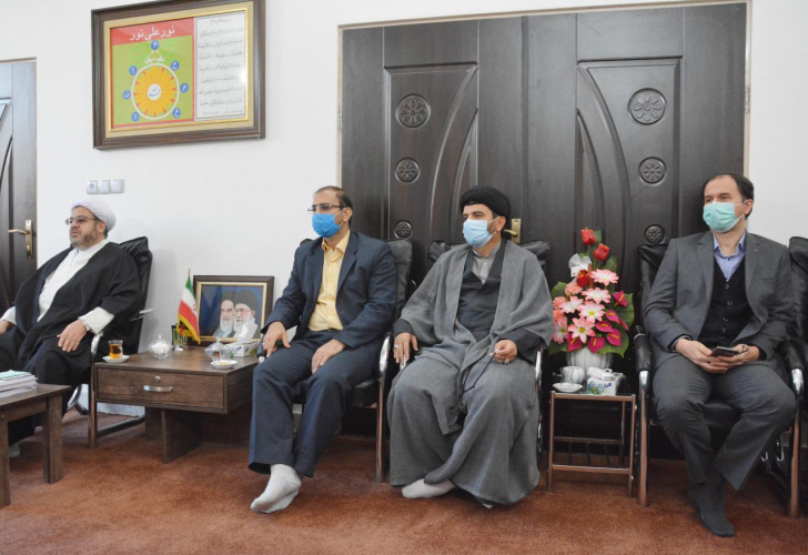 دیدار ریاست جدید دانشگاه صنعتی قوچان با امام جمعه معزز شهرستان قوچان