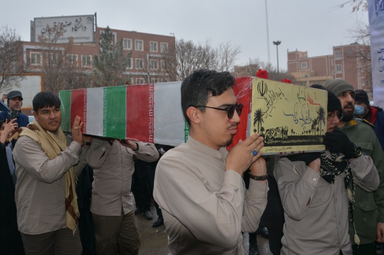 تدفین باشکوه شهید گمنام در دانشگاه صنعتی قوچان