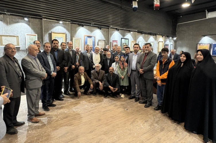 جلوهگری هنر در نگارخانه کتیبه؛ نمایشگاه خوشنویسی «هفت قلم» با حضور مسئولان شهرستان قوچان افتتاح شد