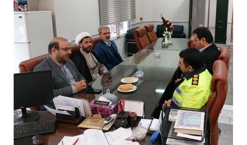 تجلیل دانشگاه صنعتی قوچان از خدمات پلیس‌راه در تعطیلات نوروزی