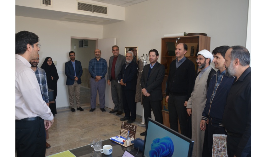 تقدیر کانون بسیج اساتید دانشگاه صنعتی قوچان از عضو هیئت علمی حاضر در سفر به مناطق جنوبی کشور